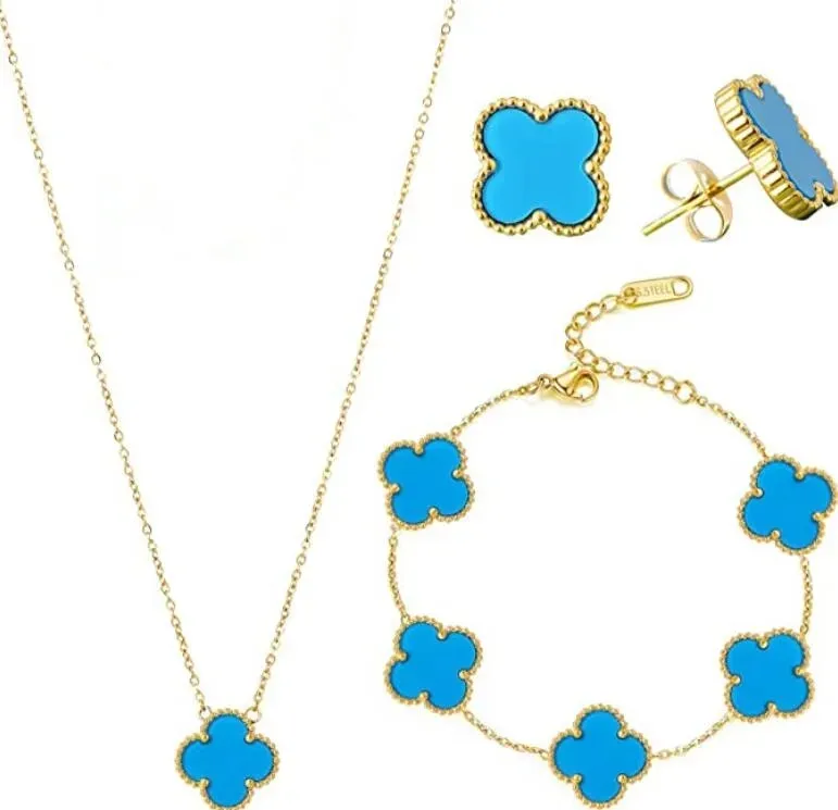 Vintage Alhambra long necklace, 20 motifs - VCARP7RN00 - Van Cleef & Arpels  | Blue agate necklace, Long necklace, Clover necklace
