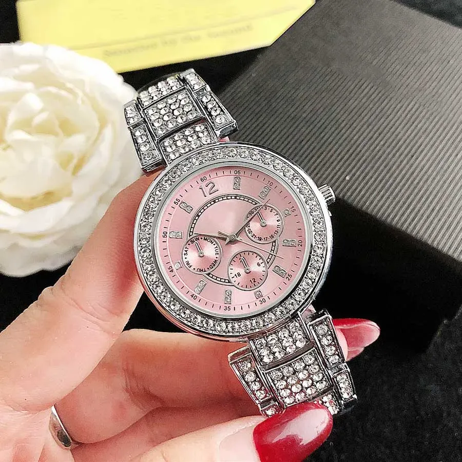 2023 Fashion Brand Watches Women Girl Crystal Style Metal Steel Band Quartz Wrist Watch Hot Sale watch Free Shipping Gift bust down watch iced out