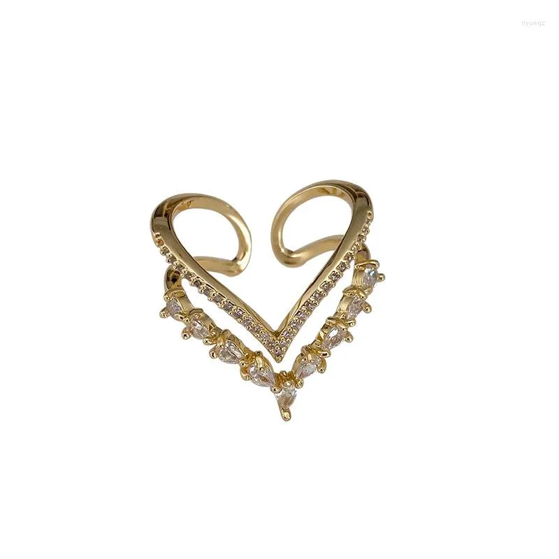 Pierścienie klastra styl 925 srebrny biżuteria Pierścień Jasne Lekkie luksusowe otwieranie regulowanego pełnego temperamentu diamentowego w kształcie serca
