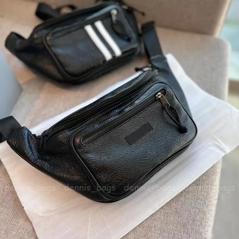New Designer Waist Bags Womens Crossbody Bags Mens Chest Bag Explorer Fashion Black Grain Leather Motorcycle Belt Purse High Quality