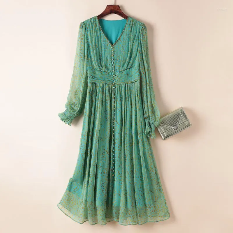 Casual Dresses 2023 Summer Silk Women's Crushed Flower Dress High-End Temperament Elegant Green Print A-Line Female
