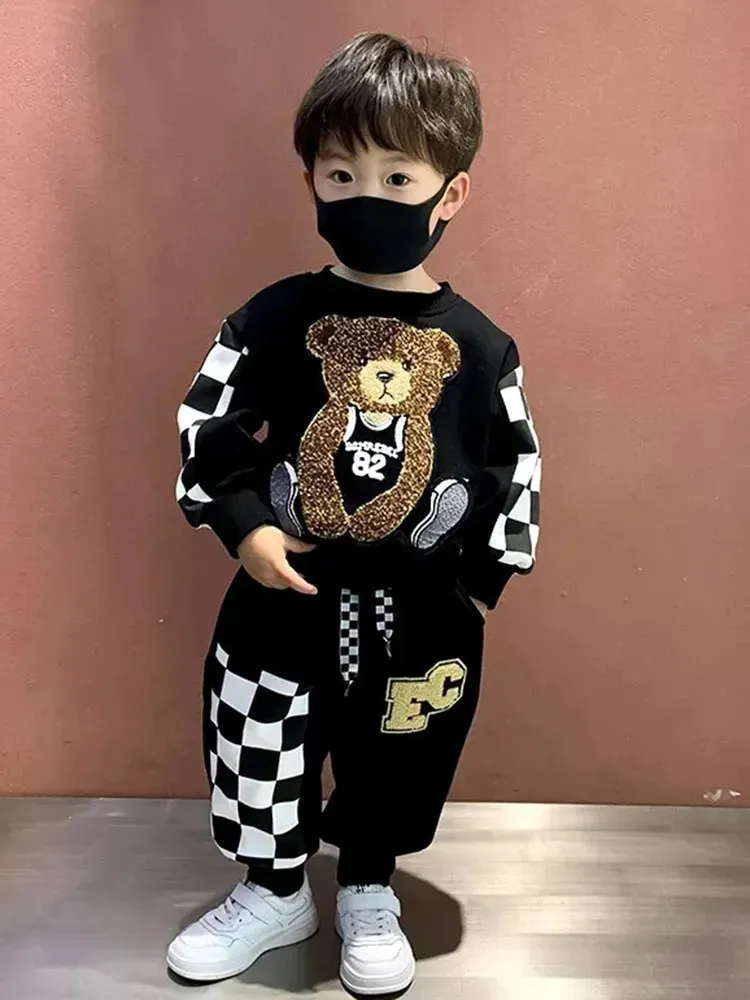 2pcs Baby Boy All Over Print Mandarin Collar Raglan-sleeve Top and Shorts Set