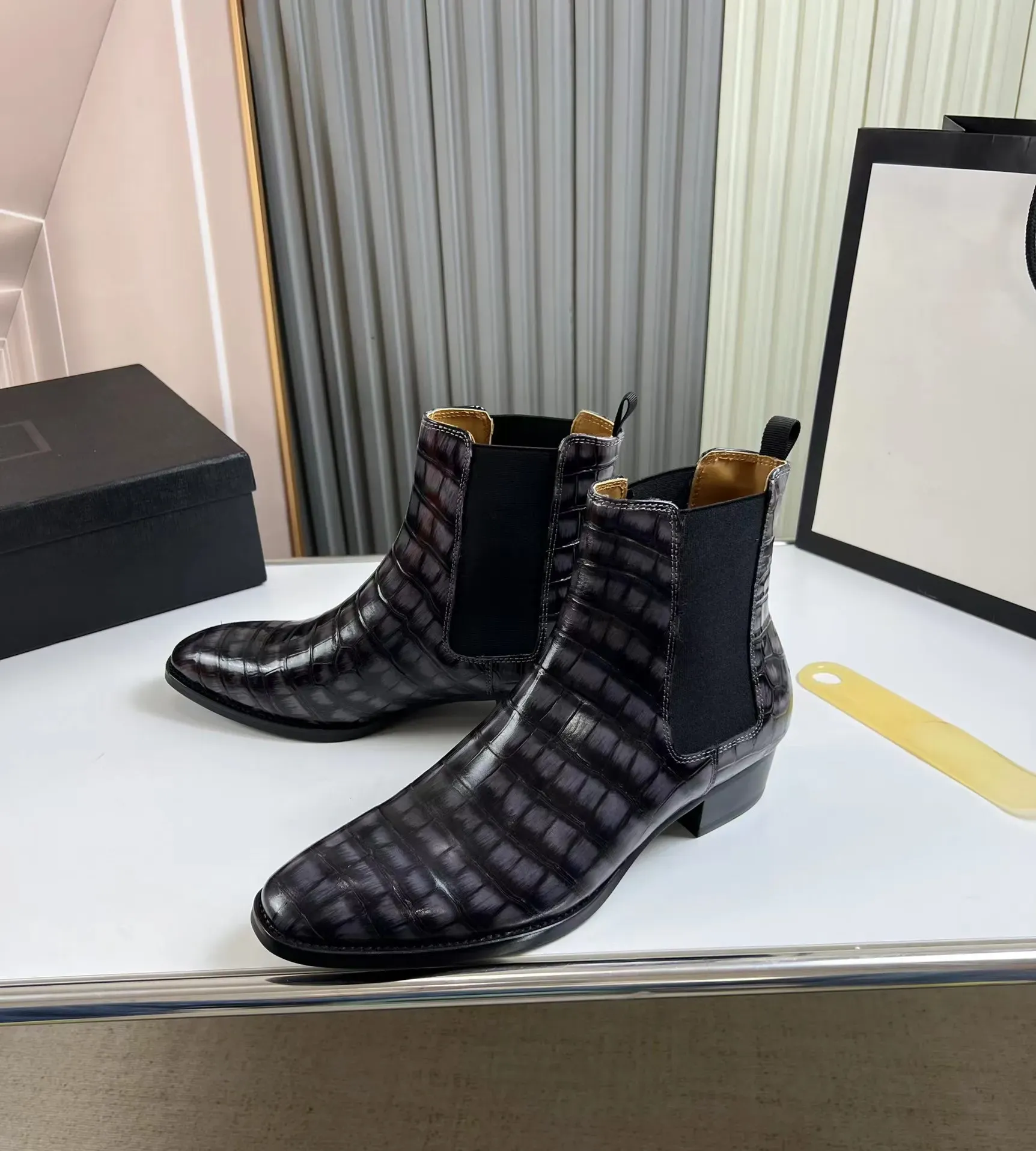 Short ankle outlet shoes