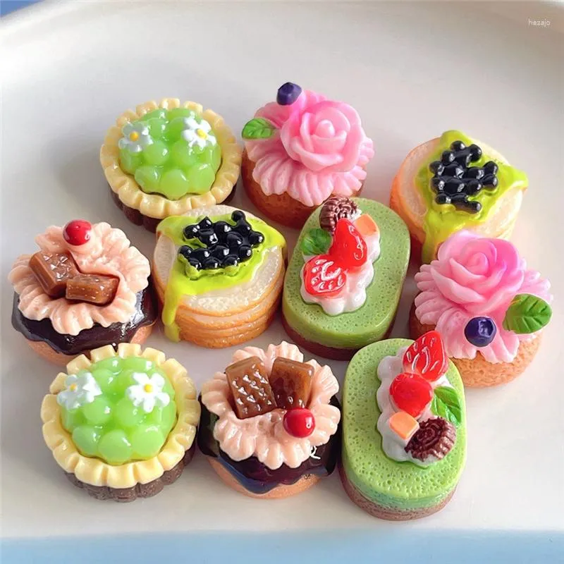 Fleurs décoratives 10 pièces Mini gâteaux de simulation résine 3D chocolat Rose fraise Matcha fleur raisin myrtille crème gâteau faux nourriture Dessert