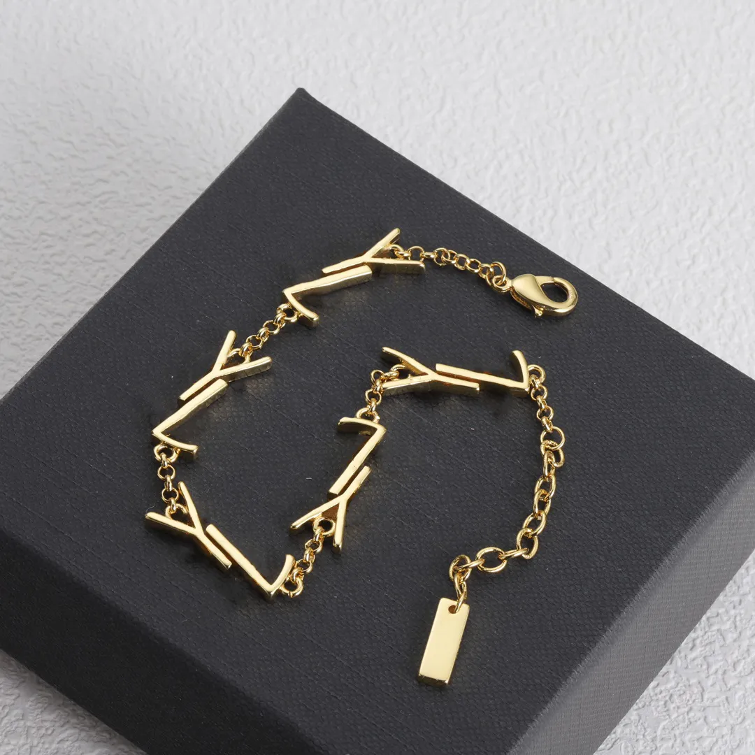 Bracelet de créateur pour femmes bracelet de luxe créateur pour femmes mode tendance chaîne élégante de perles fête diamant bijoux cadeau en gros or