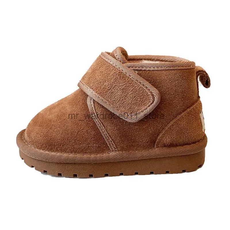 Buty 2022 Zimowe nowe buty dla dzieci oryginalne skórzane chłopcy botki zagęszczone pluszowe ciepłe gumowe podeszwy butów dziewcząt Q230926