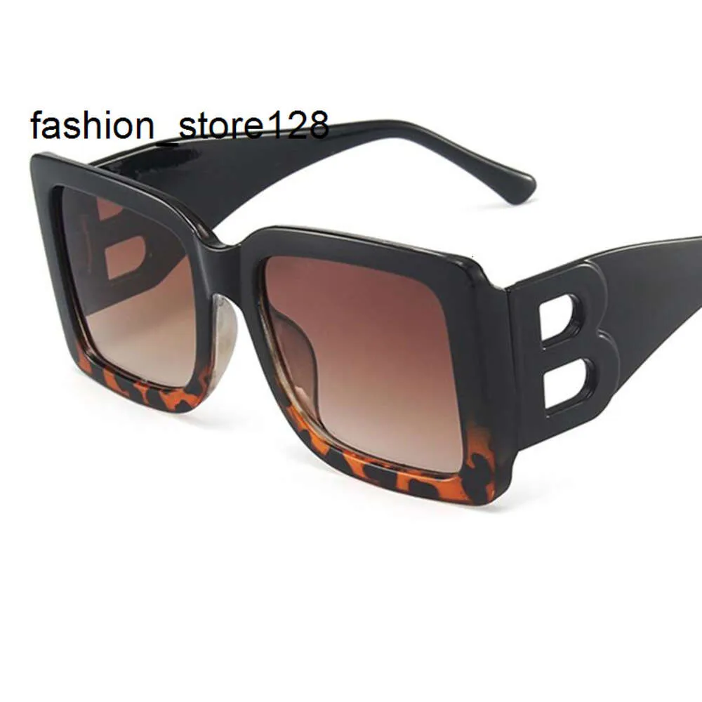 Solglasögon Brand Square Woman Overdimensionerade svarta stil nyanser för kvinnor stor ram mode kvinnlig uv400 glasessunglasses 3euj