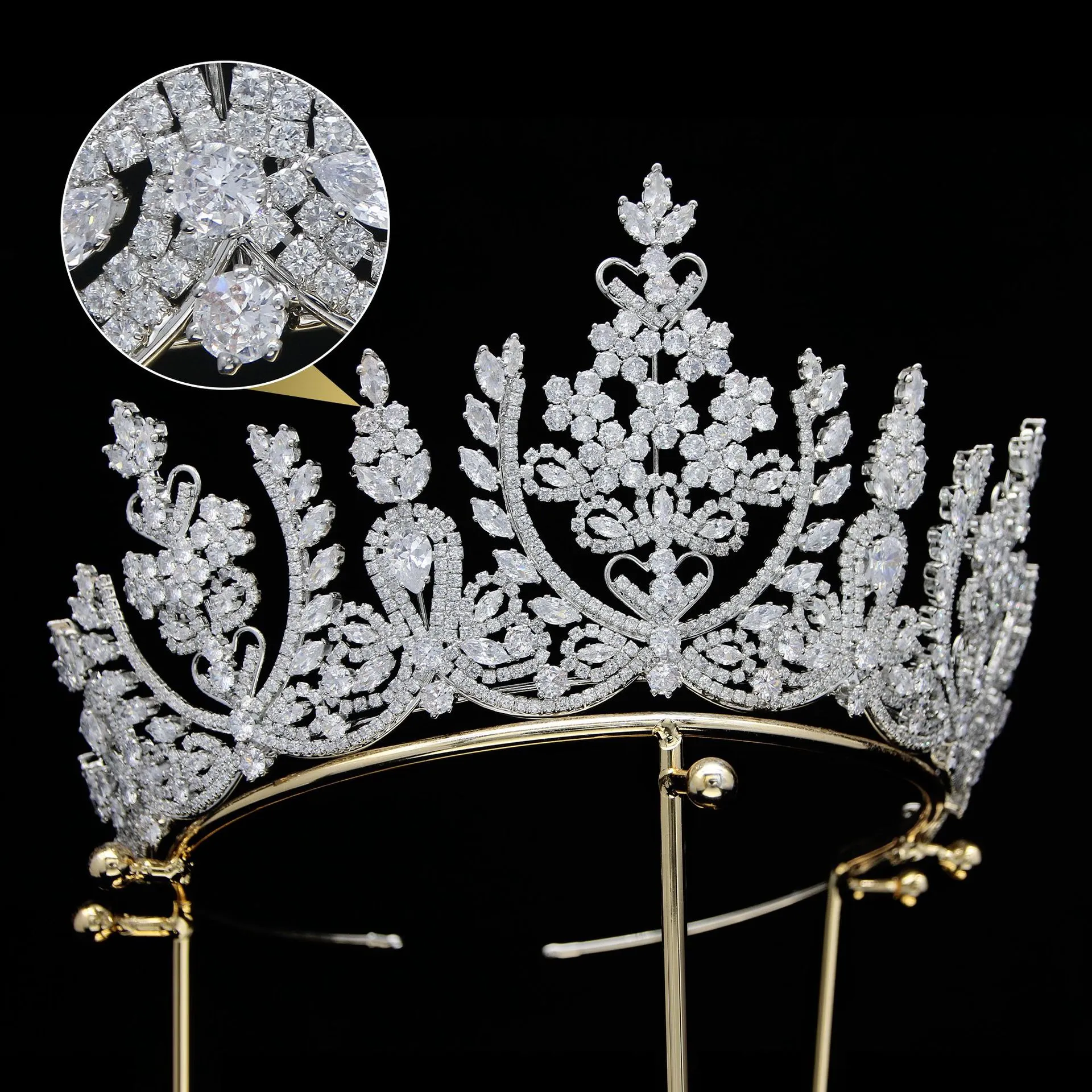 Diadème de mariage en cristal pour femme, couronne en or rose, bandeau de reine royale en métal, princesse, mariée, Quinceanera, anniversaire, bal, concours de beauté, déguisement d'Halloween, cosplay