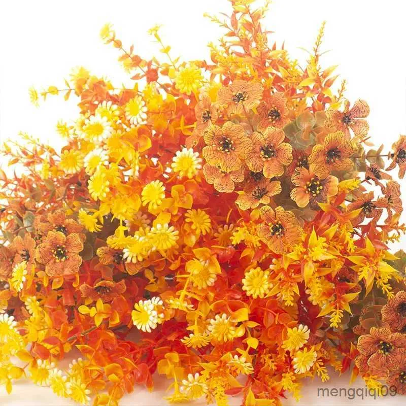 Christmas Decorations Artificial Fall Flowers Outdoor Autumn Flowers Plastic Shrub Plant for Wedding Home Garden Thanksgiving Christmas Decor