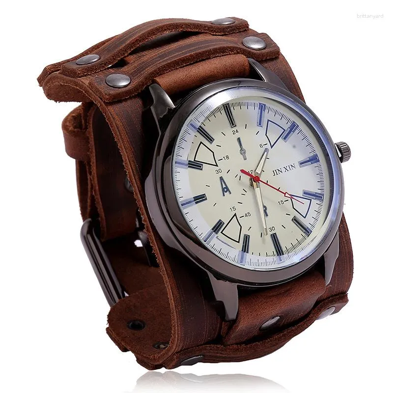 Armbandsur Mens Quartz Watches Luxury Wristwatch 2023 Cowhide Watchband Punk Style Watch For Men Wide äkta läderarmband