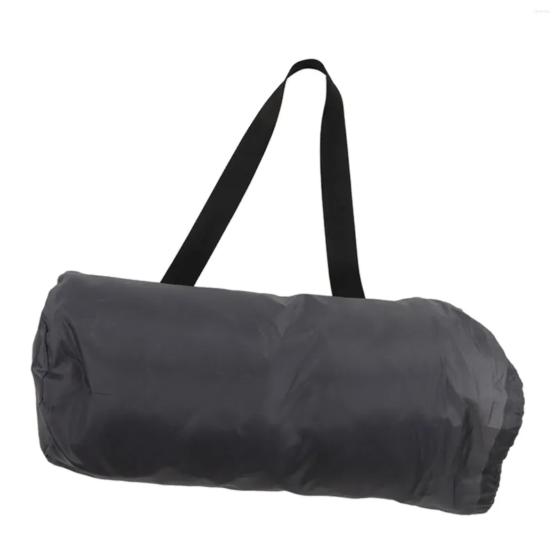 Outils couverture chaude extérieure respectueux de l'environnement imperméable noir 210D Oxford tissu coupe-vent avec sac de rangement pour stade