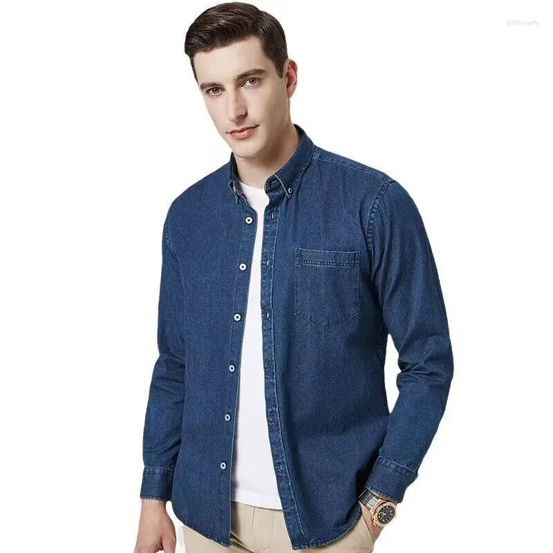 Mäns casual skjortor vår och höststil ren bomull denim långärmad skjorta tjock jacka lös version stilig trendig