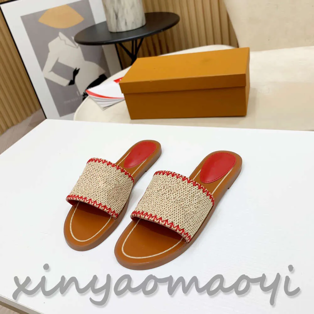 Lock It Flat Mule Leather Tucson Slippers For Women 2023SS Lides