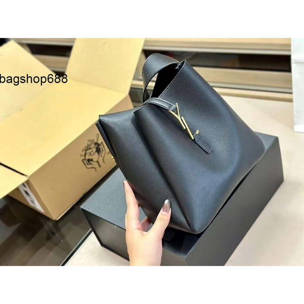 Taschen Abend Neue Hobo Rose Lederhandtaschen 5A Damentaschen Designertaschen Schultertaschen Luxuriöse Mode Echtleder Messenger Kettentaschen Handtasche Tragetaschen Tasche Brieftasche