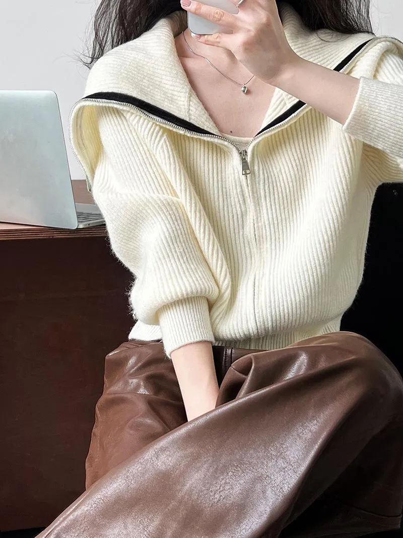 Pull zip femme sale