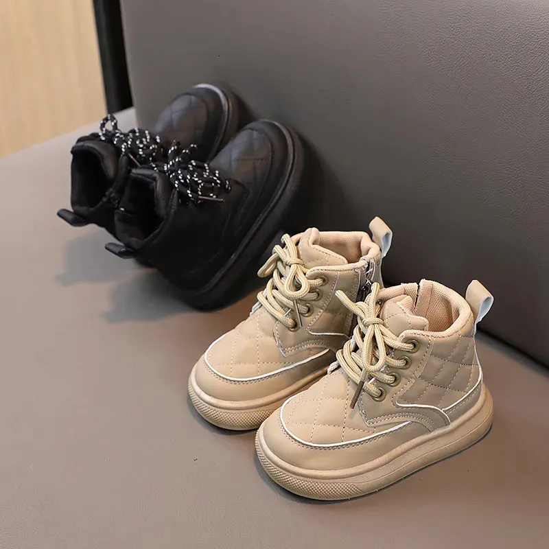 Flexible Plaid Ankle Boots For Baby Girls And Boys Fashionable