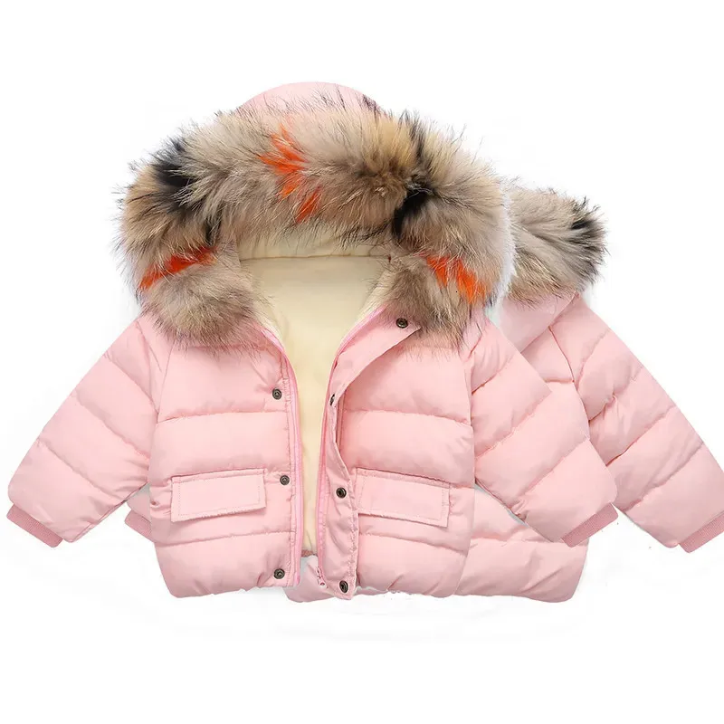 Jaquetas bebê menina menino quente outerwear 2023 inverno novas crianças para baixo jaqueta grande gola de pele casaco crianças roupas sólida engrossar 230928