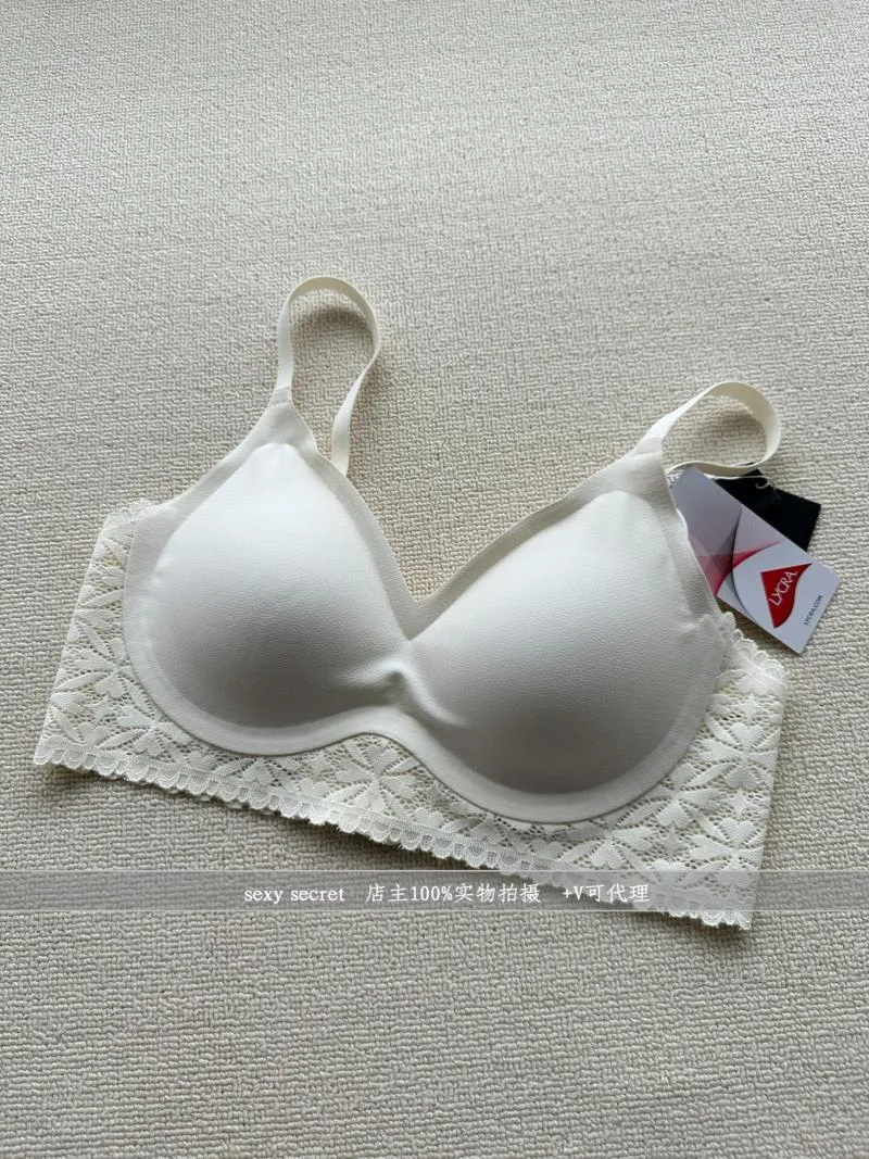 La Quality Traceless Gathered Lace Unlined Balconette Bra Breathable,  Skincare Friendly, And Air Nude Feel Collar For Women From Zhoujielu,  $45.43