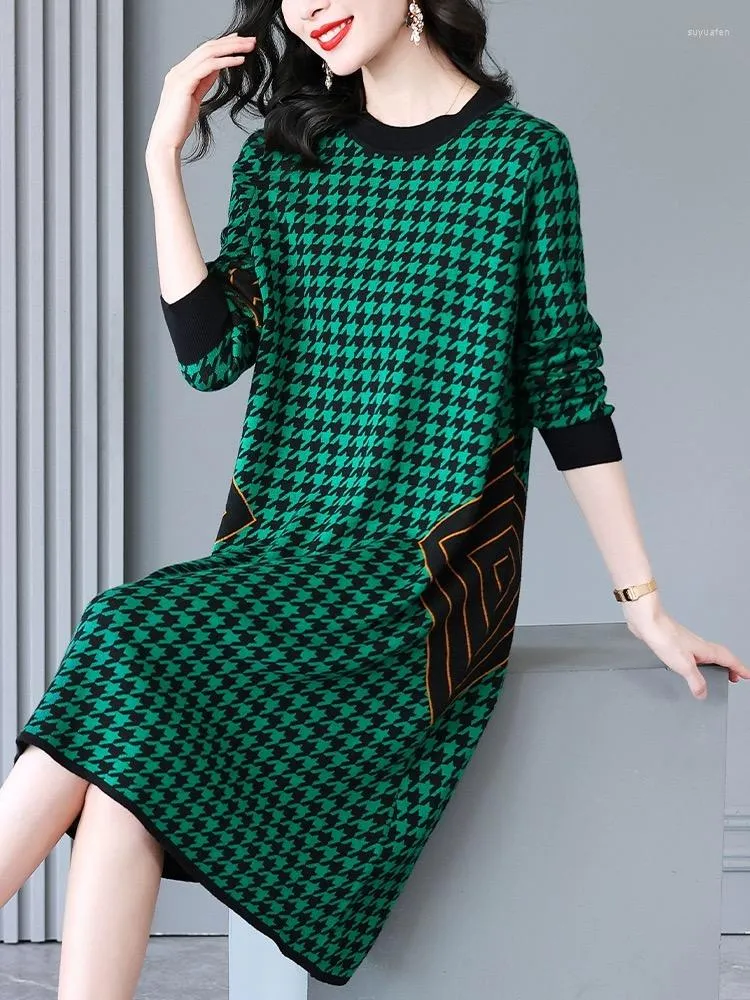 Aggregate 190+ woolen western dress latest