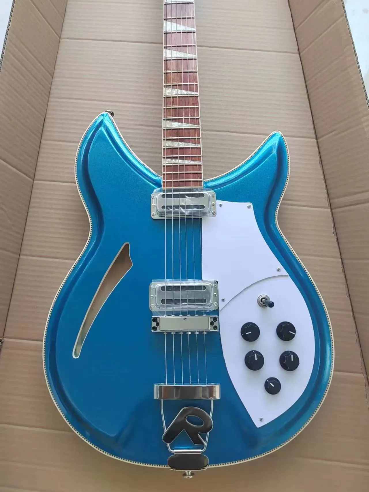 Ome Guitarra elétrica semi oca acabamento azul