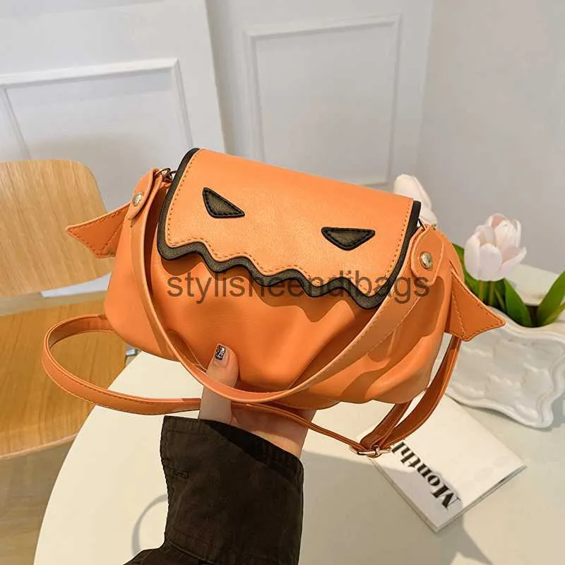 Totes Halloween Borsa piccola 2023 Autunno Nuova ragazza Personalità Creatività Spalla Borsa zucca portatilestylisheendibags