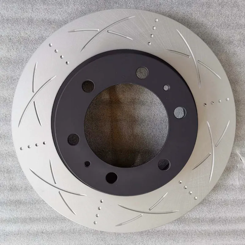 Disc type, drum type, perforated and marked brake discs, bearing discs, good stability, good heat dissipation, and easy replacement.