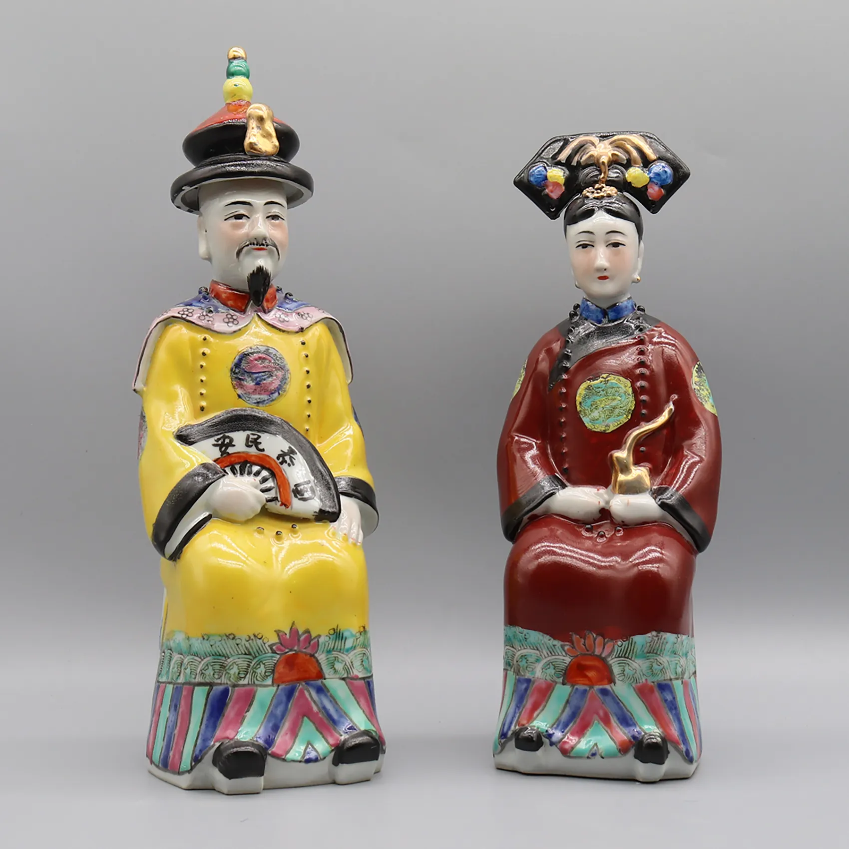 Hand Painted Ceramic Statues of Chinese Emperor and Empress in Qing Dynasty, Wedding Gift, Home Decoration