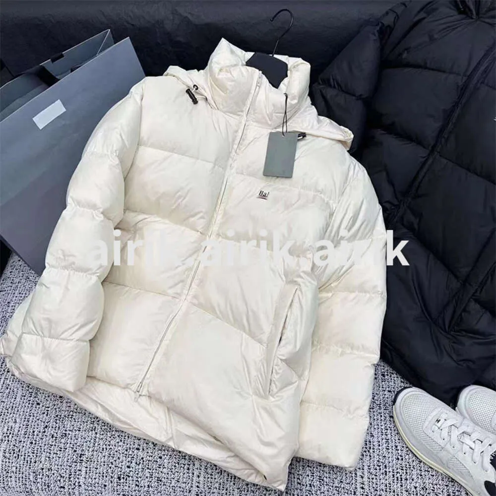 Designer Men's And Women's Outerwear Winter Sports Cocoon Down Jacket Fashion Cola Logo Printed Cotton-padded Jacket Outdoor Men's Luxury Warm Down Jacket