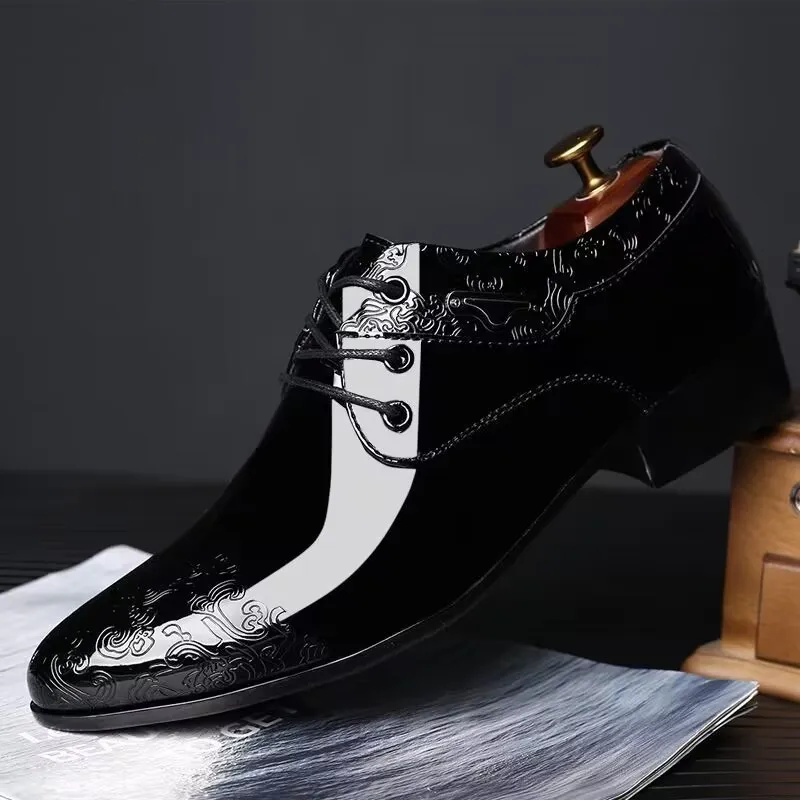 Herren -Kleiderschuhe Herrenmodedesigner Große Business Lederschuhe Klassische Low Top Hochzeitspunkte Lederschuhe