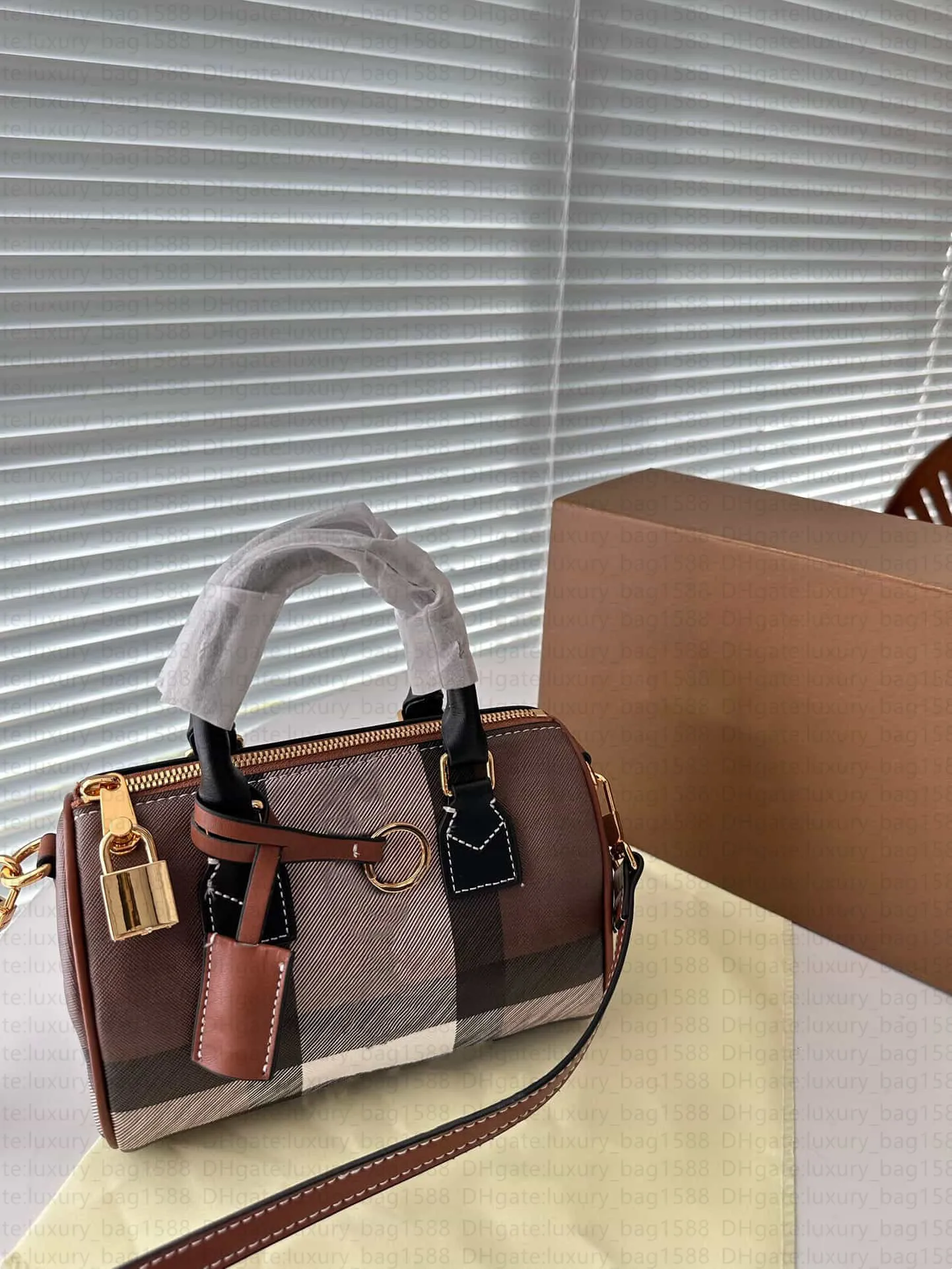 Burberry bag dhgate best sale