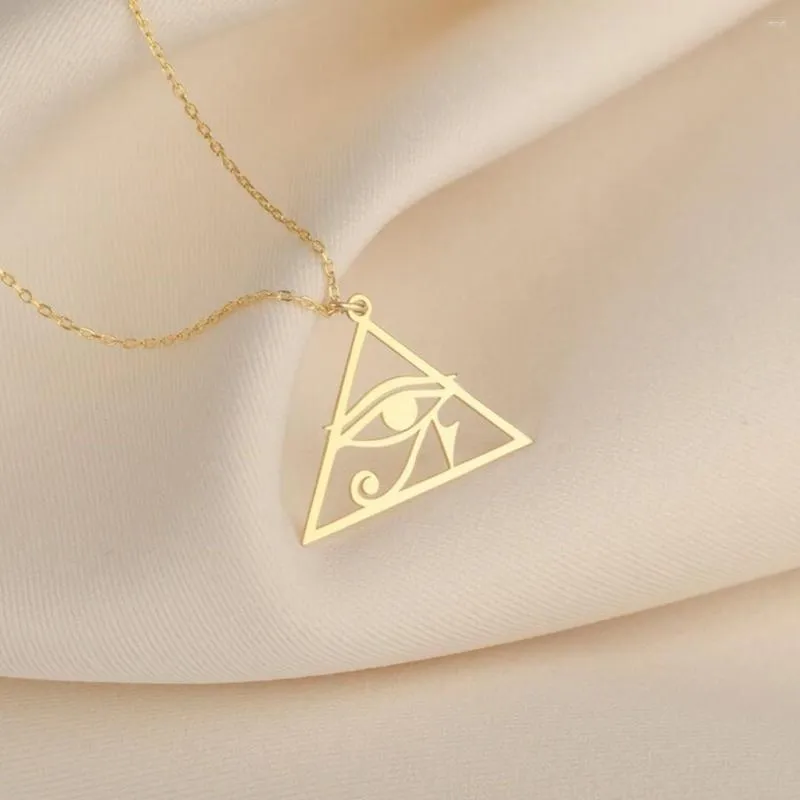 Pendentif Colliers Minimaliste Egypte Antique Oeil d'Horus Collier Rétro Triangle Ra En Acier Inoxydable Femmes Amulette Égyptienne Bijoux