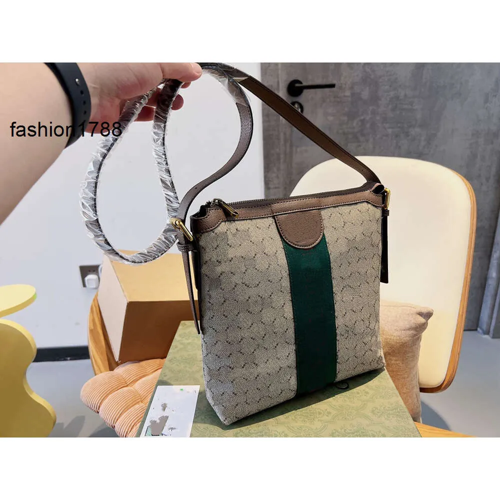 axelväska axelväska kvällspåsar män designer mini axelväska canvans äkta läder Ophidia Series g tryck crossbody messenger handväska telefonkort liten klaff t