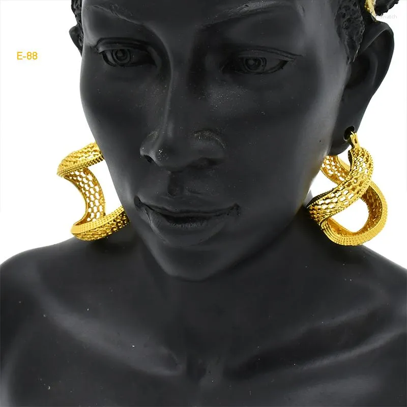 Michelangelo Green Stone Clip On Earrings | Ben-Amun Jewelry