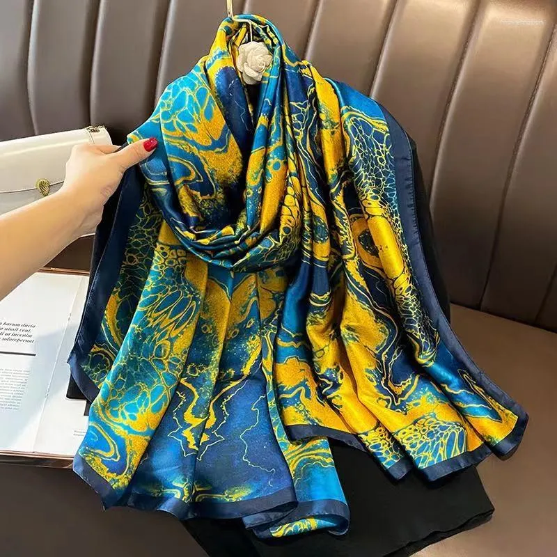 Halsdukar 180 90 cm grossist blommor tryckt hijab satin siden halsduk muslimsk kvinna sommar elegant sjal dam casual wrap headscarf ljuddämpare