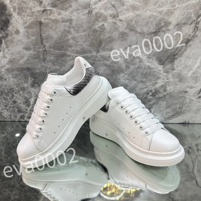 2023 Hot Luxe Designer Casual Schoenen Lage Sneaker Zwart Wit Panda Skate Sneakers Platform Sport Heren Dames Trainers 35-46 xsd230401