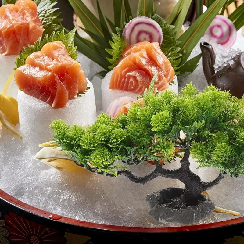 Christmas Sashimi Dish Decoration With