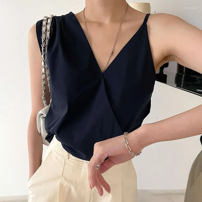 Camicette da donna Clothland Donna Sexy scollo a V Camicie senza maniche Backless Camicia bianca blu scuro Camicetta con design incrociato Top chic Blusa WA190