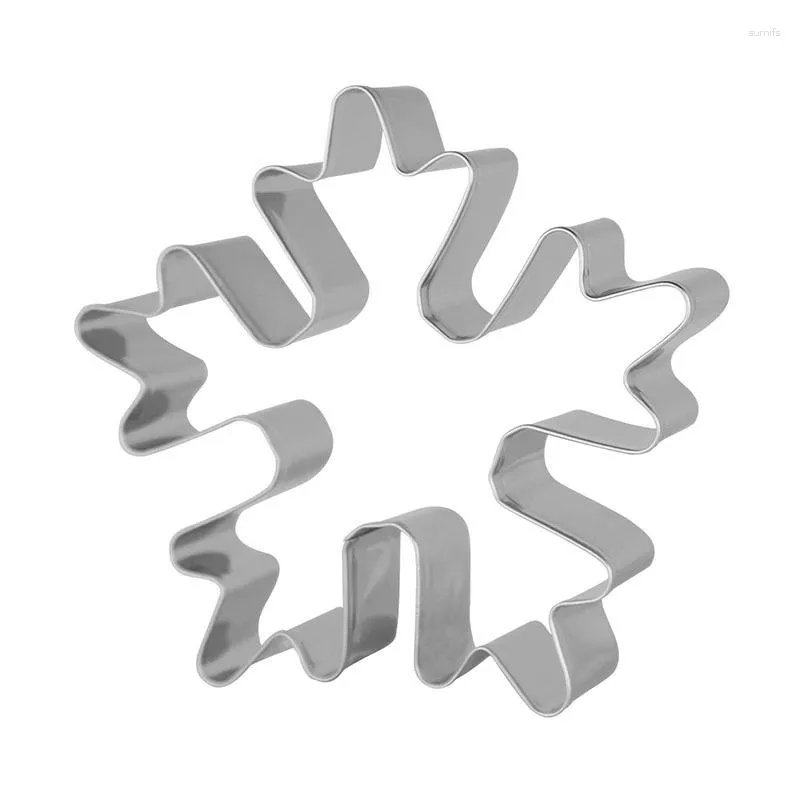 Baking Moulds Christmas Snowflake Cookie Mold Ice And Snow Frost Biscuit Skin Pressing Tool