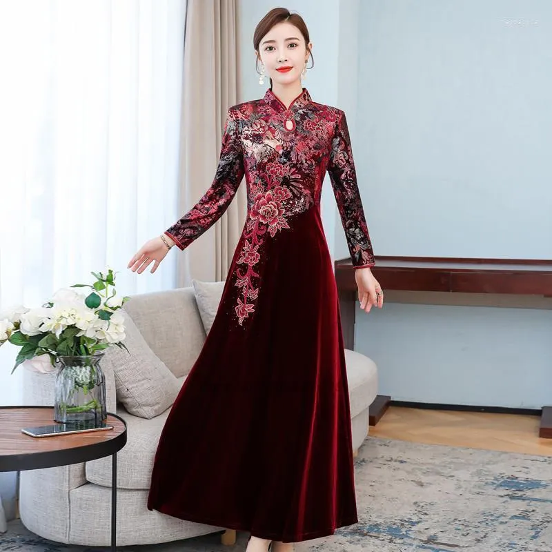 Ethnic Clothing 2023 Traditional Chinese Improved Cheongsam Dress Qipao National Flower Embroidery Velvet Oriental Evening Vestido