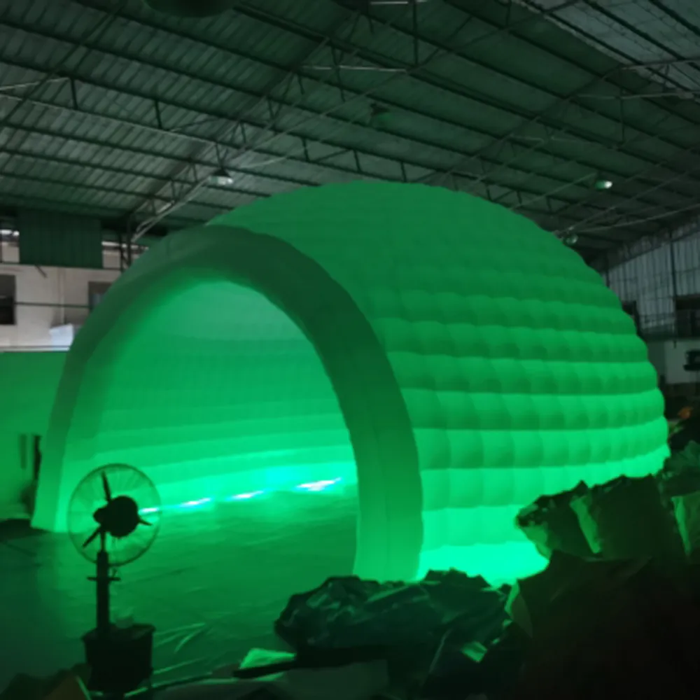 Dome inflável do dossel promocional com luzes LED LUZES BRANCAS IGLOO CASAMENTO PUB STAPE STAPE para feira