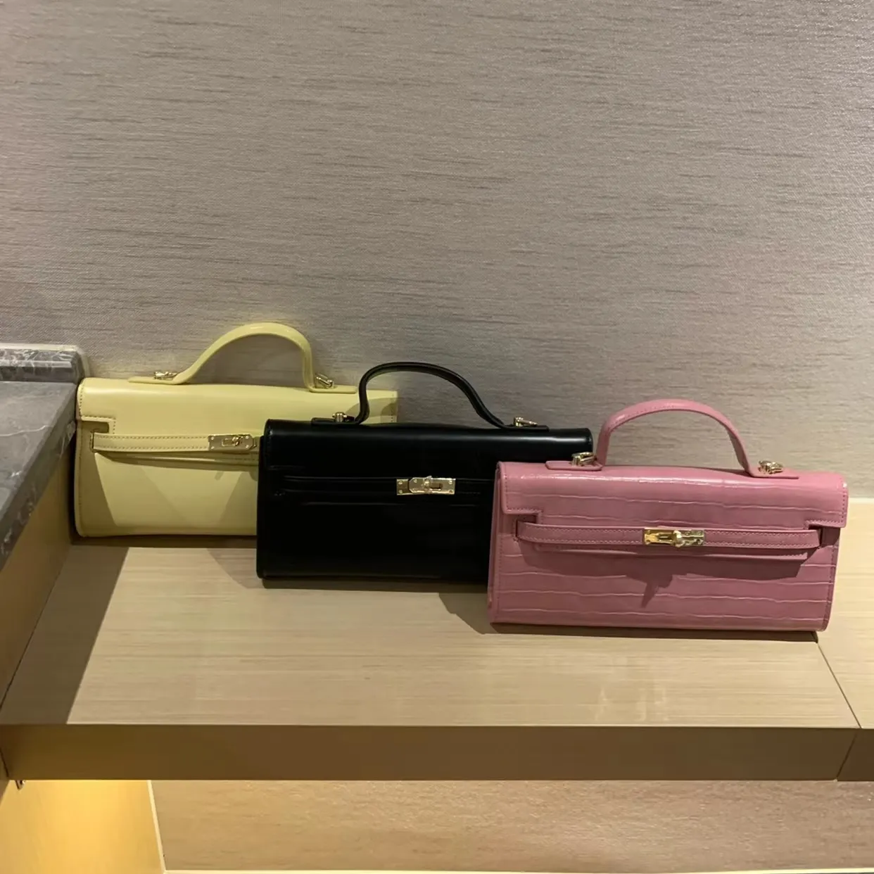 2023 qualità Luxurys Designers Borsa a tracolla spazzolata moda per borse da donna Zaino Cross Body Pack Borsa da donna in pelle Borsa a tracolla da donna con scatola