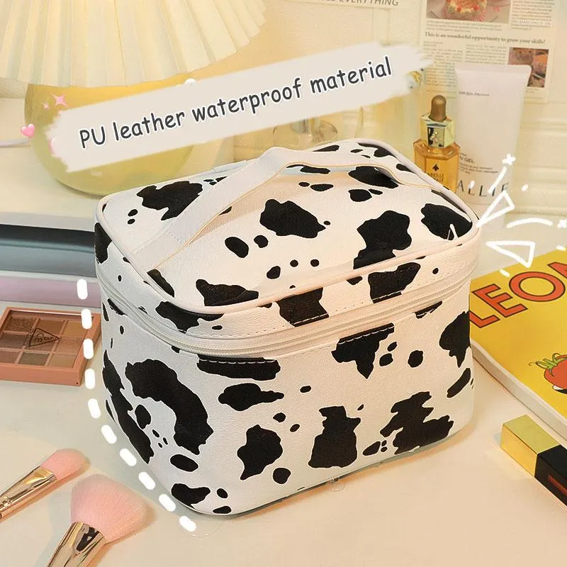 Storage Boxes Makeup Cosmetic Bag Minimalist Cartoon Waterproof Cute Travel Organizer Accessories For Beach Bathroom