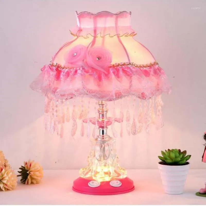 Bordslampor europeiska för vardagsrum bröllop prinsessan barn underbart sovrum sovrum skrivbord lampan direktförsäljning
