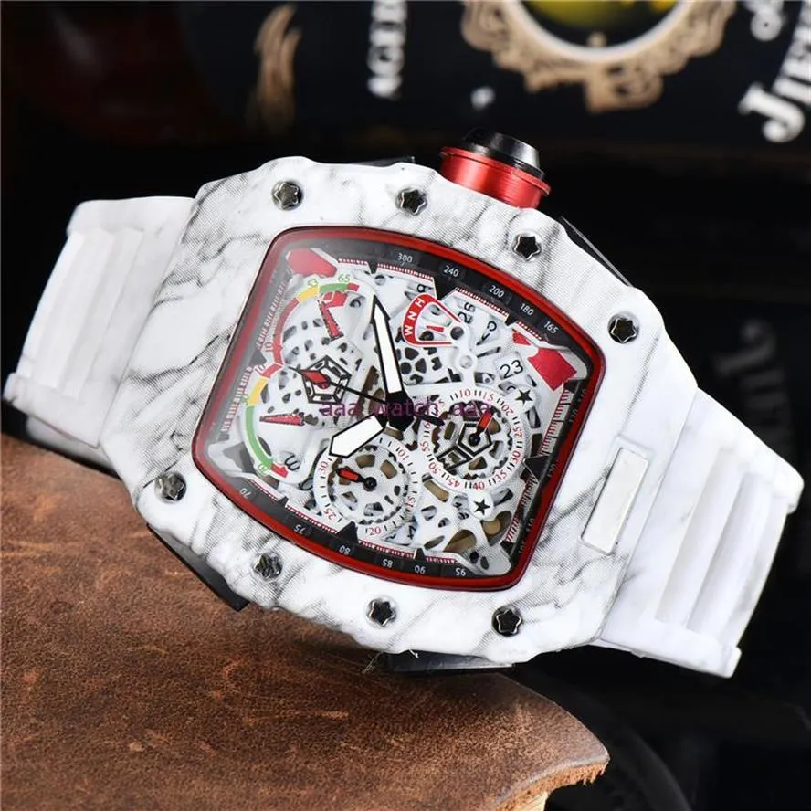 7-7 ens montre de luxe watches silicone strap fashion designer watch sports quartz analog clock Relogio Masculino 20212288