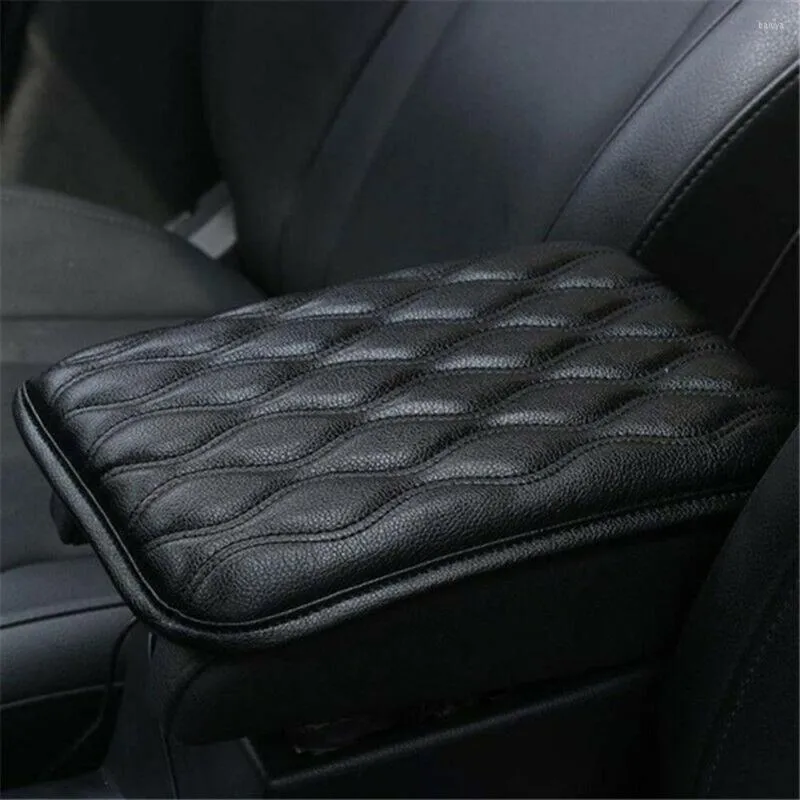 Stuurwielafdekkingen Auto -armleuning Kussen Cover 1pc Universal Center Console Box PU Leather Soft Cushion