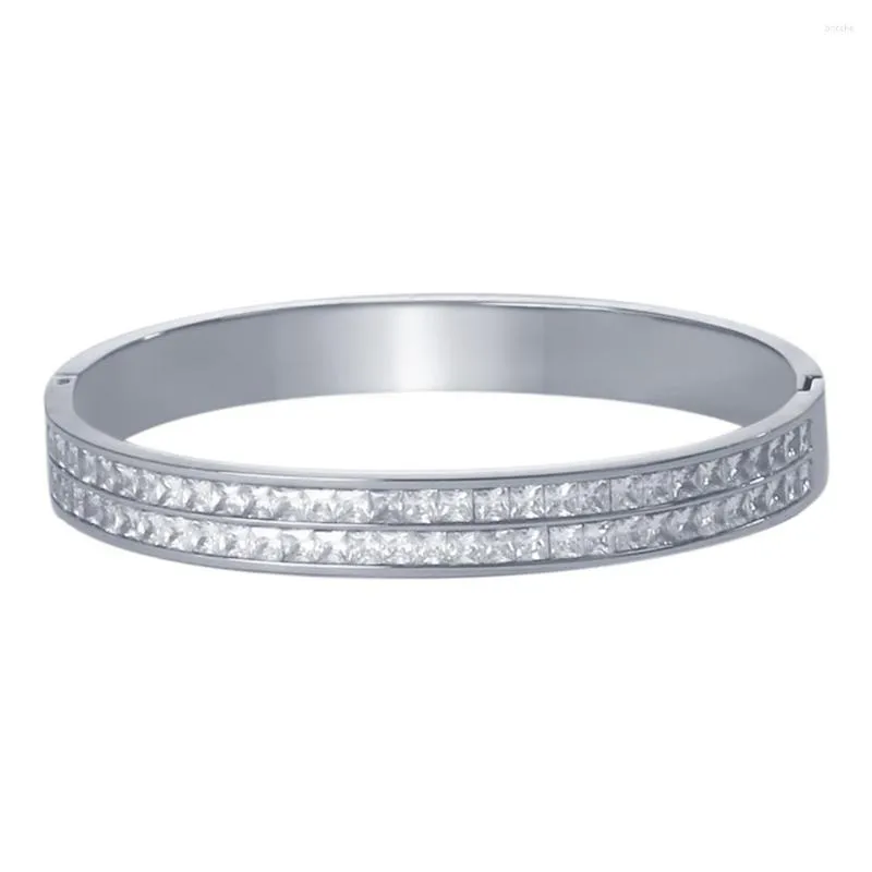 Bangle Buckle Double Row Crystal Fine Flash Armband Elegant fashionabla bleknar inte smyckesuppsättningar gåva för kvinnor flickor