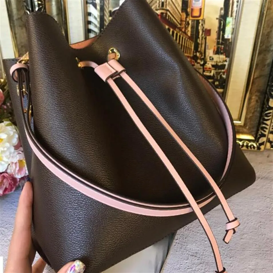 2019 Moda borsa a secchiello in vera pelle da donna famoso designer Borse con coulisse borsa a tracolla con stampa floreale297N