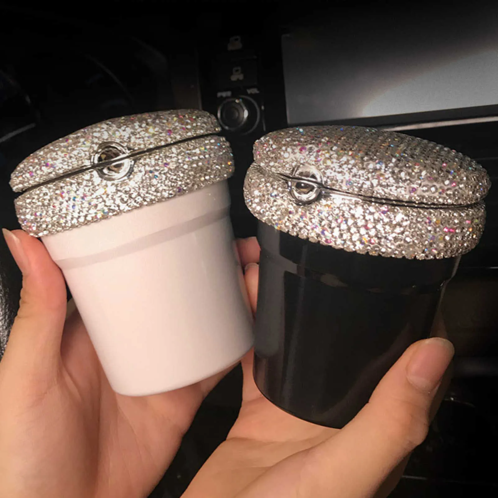 thumbnail interactive-video image 1 of EIDRAN Universal Car Ashtray With LED Light – Illuminated, Easy Clean – Fits Many Models 1 of 2