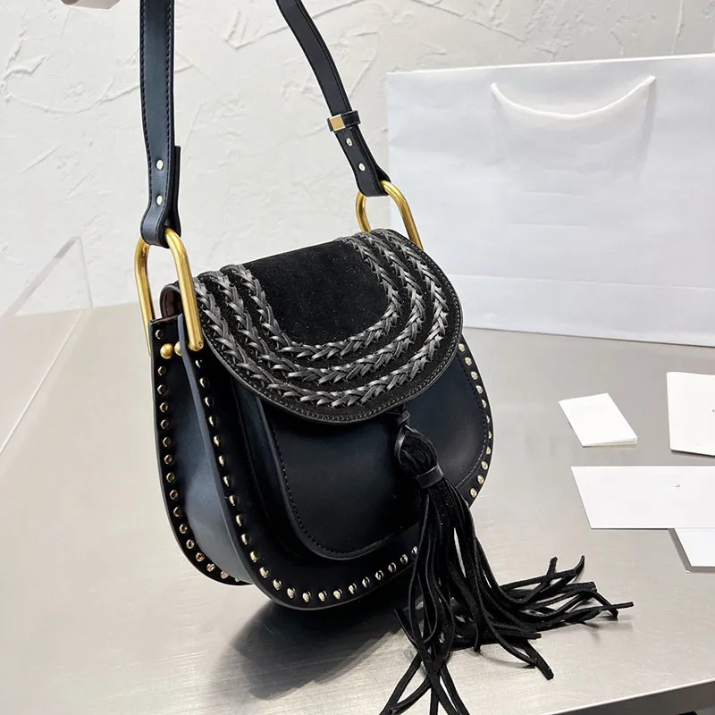 Hudson Tassel shoulder bags for women with Horseshoe and Rivet Detailing Fashionable Underarm Handbag for Women with Adjustable Strap and Hobo Style