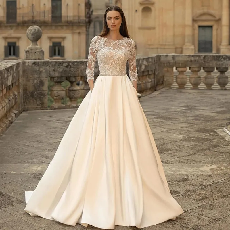 Eleagnt 2023 A Line Wedding Dresses For Women Illusion Scoop Neck Custom Made Long Sleeves Appliques Lace Up Bridal Gown Pocktes Satin